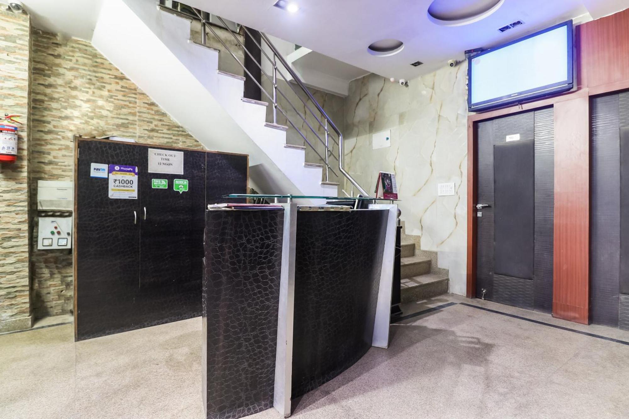 Oyo Flagship Just-9 Inn Near Sahara Ganj Mall Lucknow Eksteriør bilde